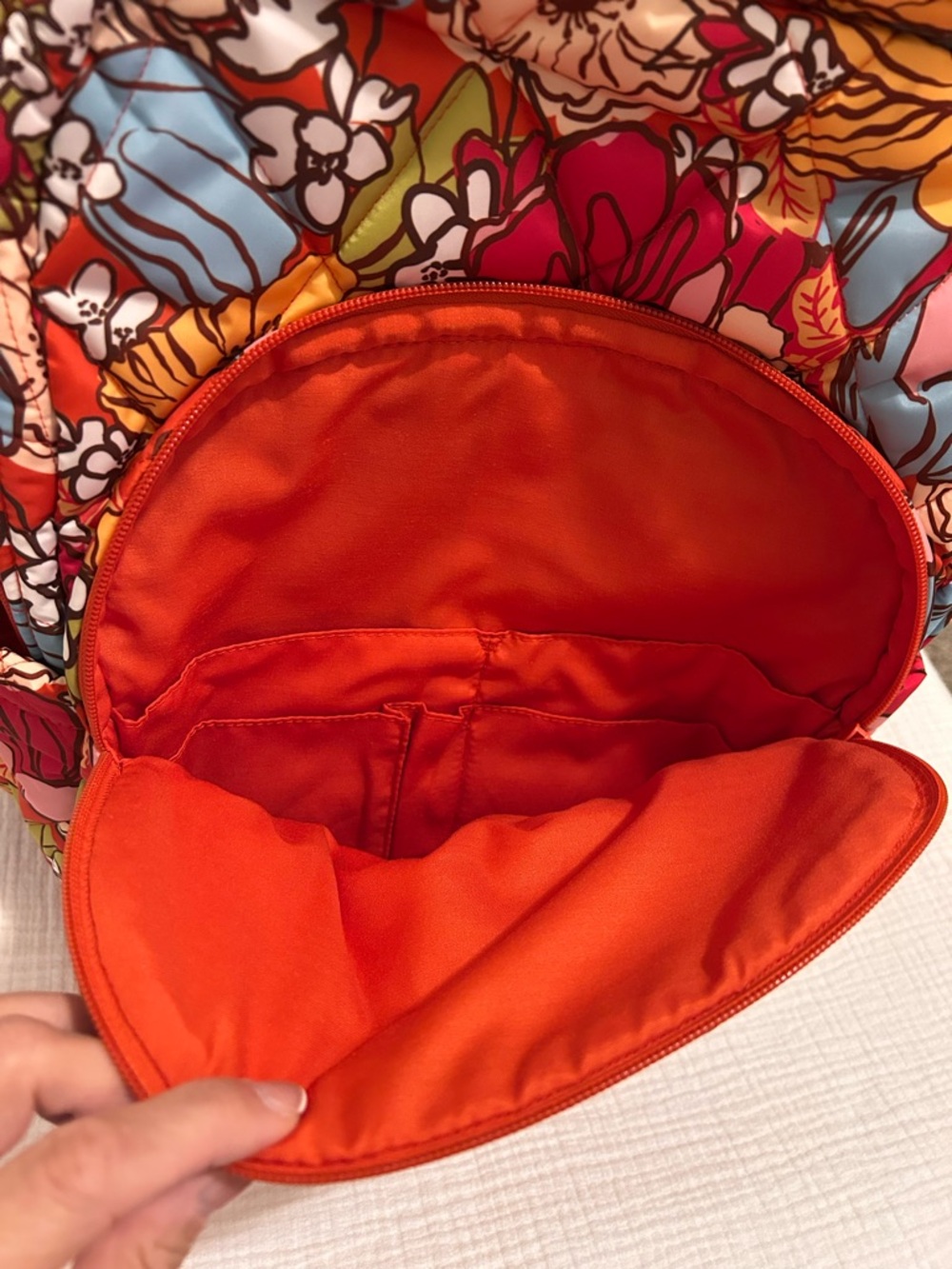 NWT!  Vera Bradley backpack - Picture 5 of 8